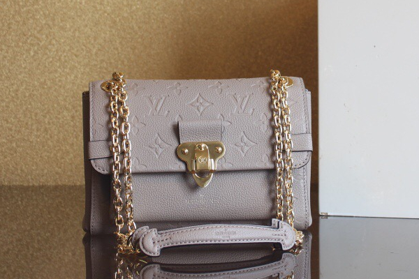 루이비통 모노그램 앙프렝뜨 바뱅 BB M44550 H5