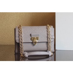 루이비통 모노그램 앙프렝뜨 바뱅 BB M44550 H5