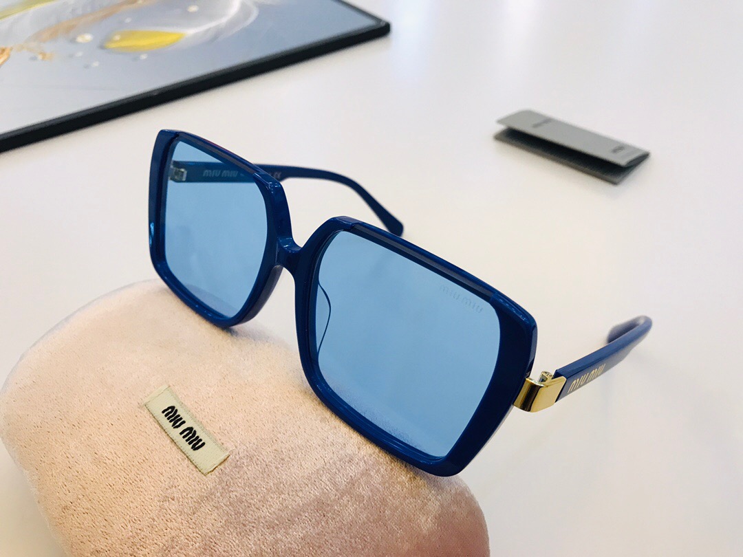 미우미우 2022 남여공용 선글라스 MM001 SG2