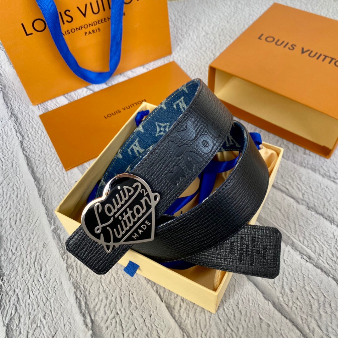 루이비통 2022 남성용 벨트 LV037 BT1