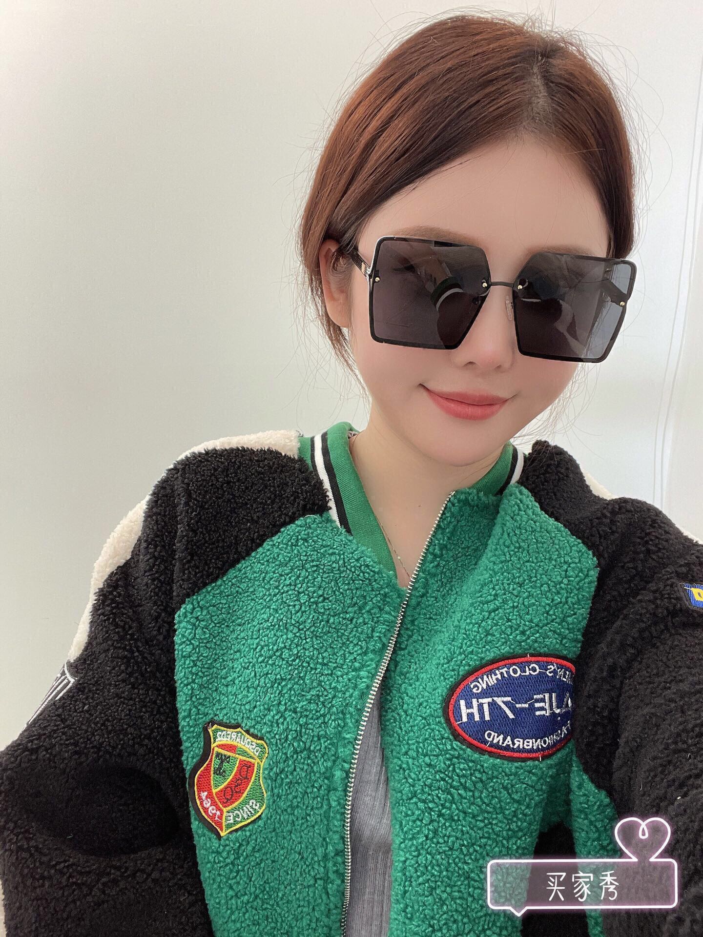 크리스챤 디올 2022 여성용 선글라스 CD005 SG1-A