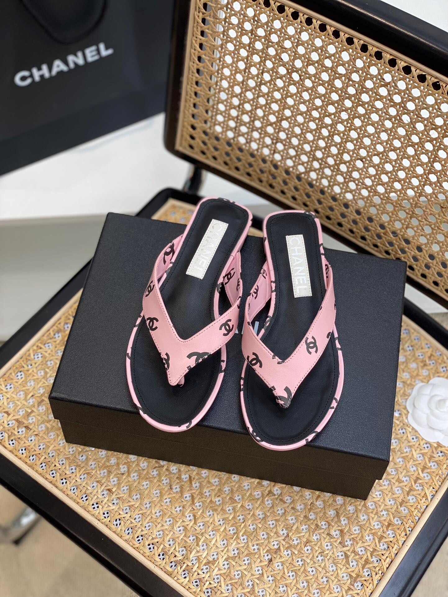샤넬 2022 여성용  슬리퍼 WA692 SH-D