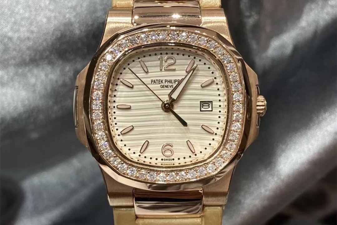 PATEK PHILIPPE  파텍필립 시계 7010R-012 WA707 TM