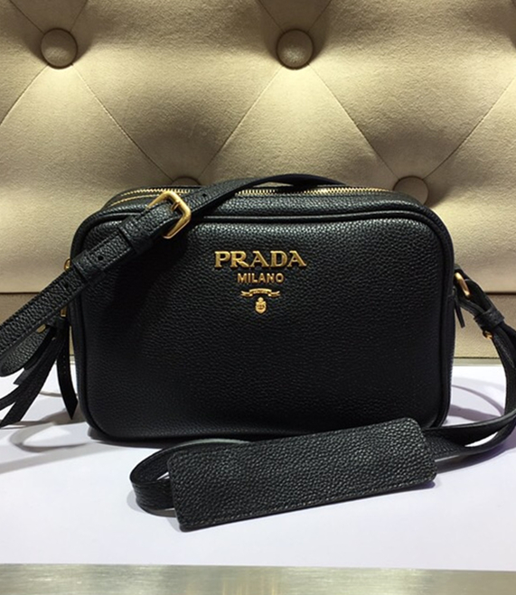 프라다 비텔로 크로스백 1BH082  PD1-B