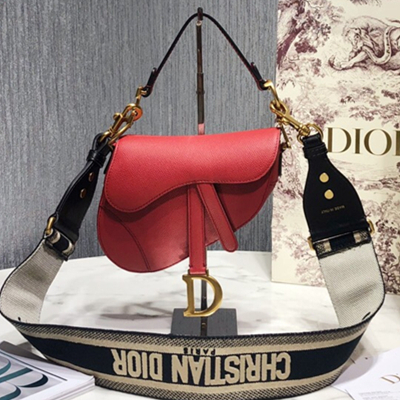 크리스챤 디올 새들백  M0446  2가지 사이즈 LI