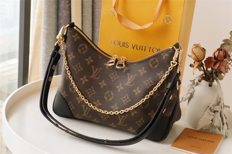 루이비통 오데온 MM 숄더백 ﻿M45352 XL