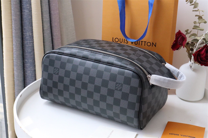 루이비통 토일렛 도프 파우치 다미에 그라파이트 캔버스 N40127 XL