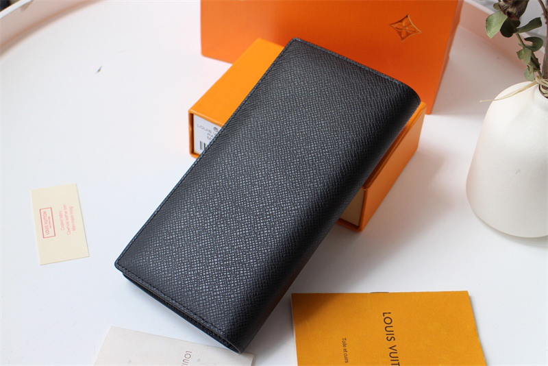 루이비통 브라짜 월릿 타이가 장지갑  M30285 XL