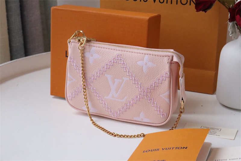 루이비통 포쉐트 악세수아 Mini 모노그램 앙프레뜨  M81140 XL