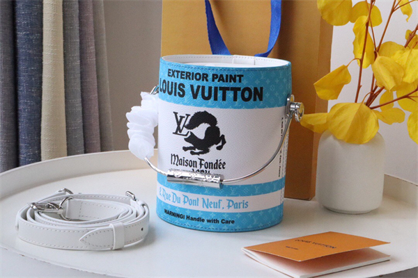 루이비통 LV 페인트 캔 레드 M81595 XL