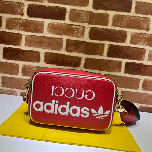 구찌 X 아디다스 스몰 숄더백 702427 BG-GC