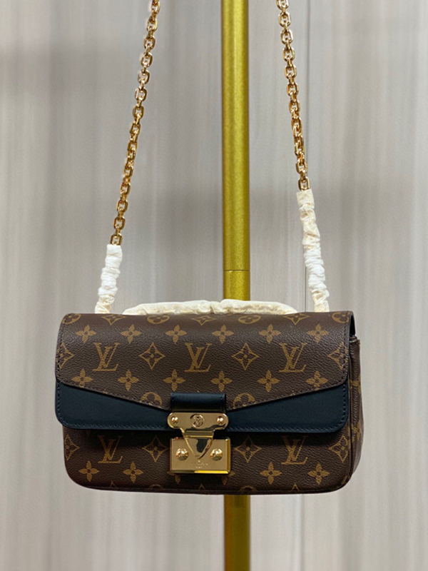 루이비통 마르소 숄더백 M46126 XL