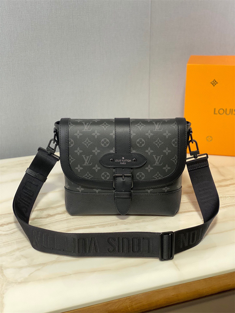 루이비통 소뮈르 메신저 M45911 XL