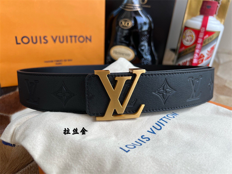 루이비통 2022 남성용 벨트 LV061 BT1