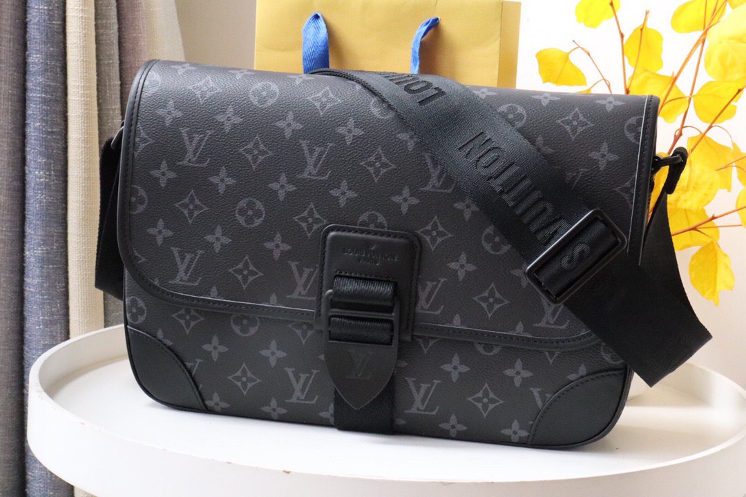  루이비통 아치 메신저 MM M46328 XL