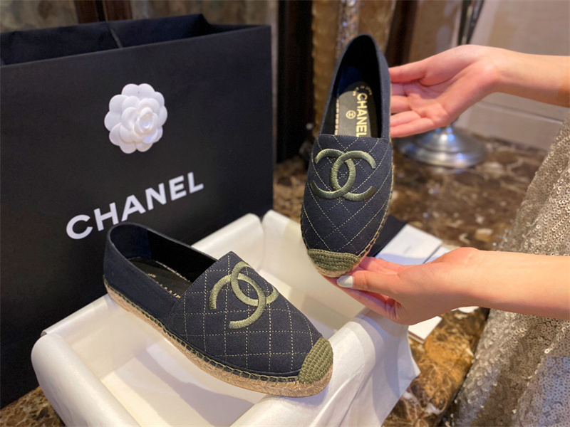 샤넬 2022 여성용 슬립온 WA1305 CN