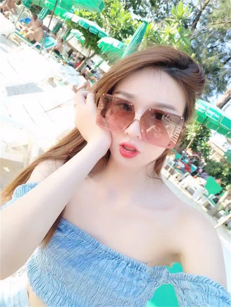 샤넬 2023 여성용 선글라스 CH009 SG1-A