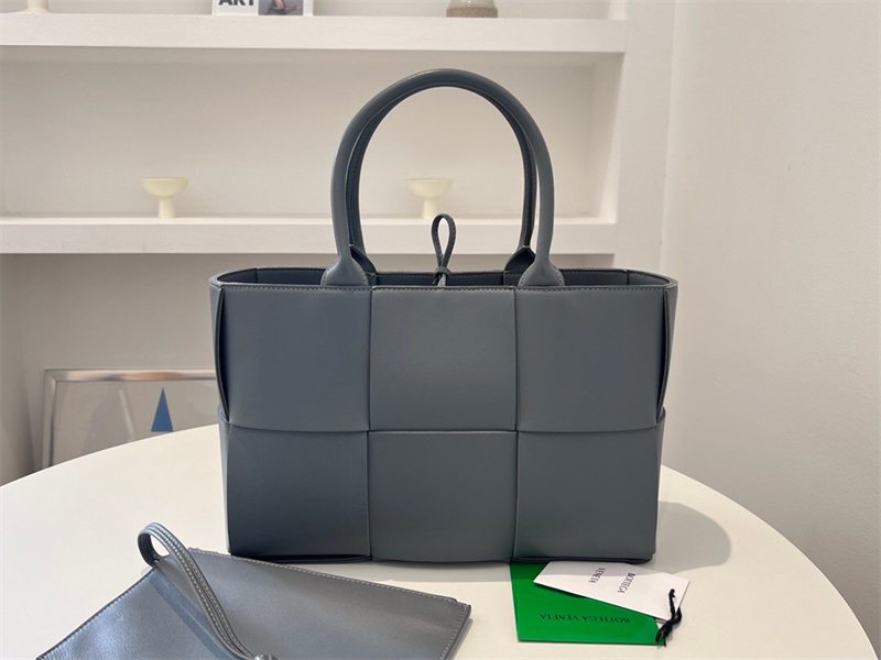 테가베네타 아르코 토트백  652867 BV