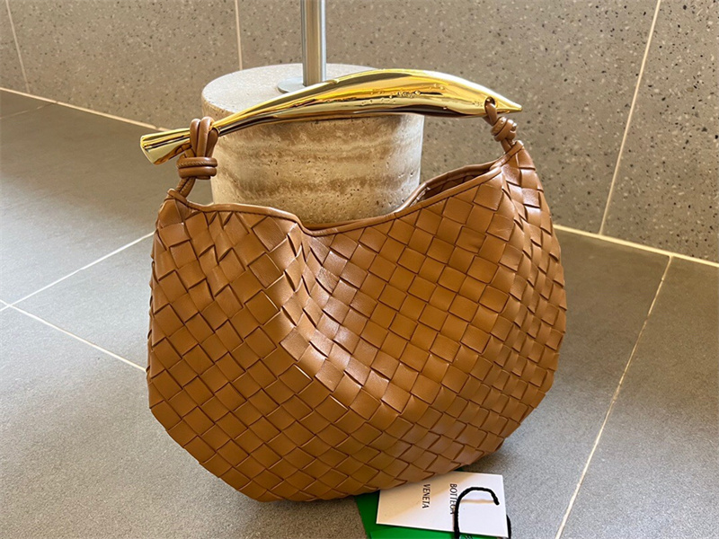 보테가베네타  숄더백 716082 BV