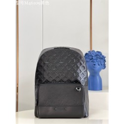 루이 비통 레이서 백팩 M46109