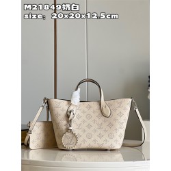 루이 비통 블라썸 PM M21849