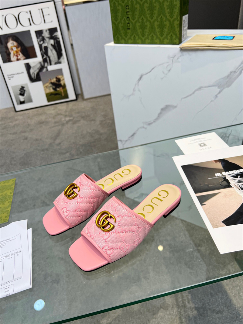 구찌 2023 여성용 슬리퍼 WA1625 TB1-T