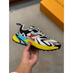루이비통 2023 남성용 스니커즈 LV361 SH-E