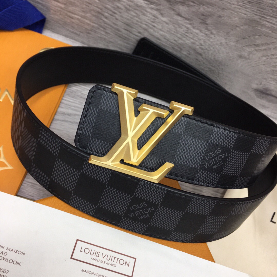루이비통 2023 남성용 벨트 LV130 GD