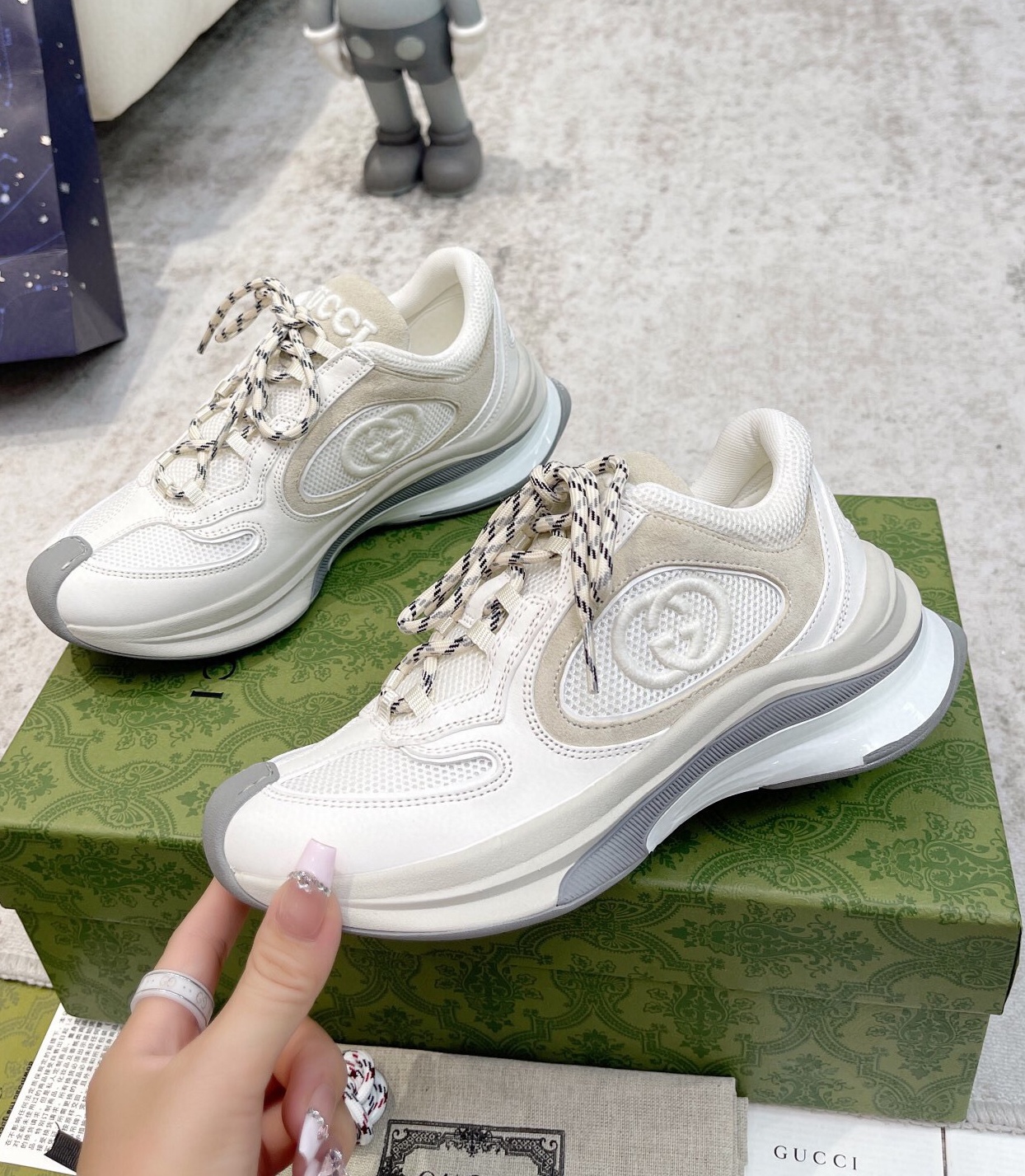 구찌 2024 여성용 스니커즈 WA3084 SH-D