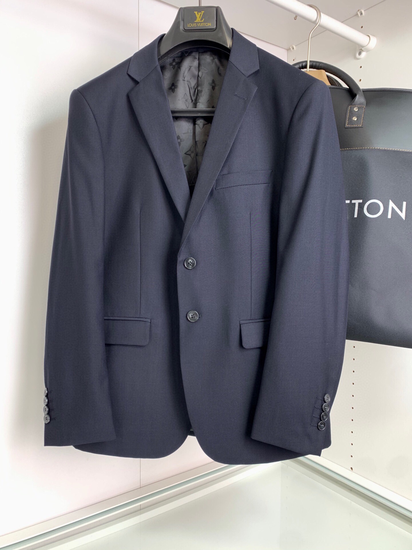 루이비통 2024 남성용 수트세트 LV966 YB