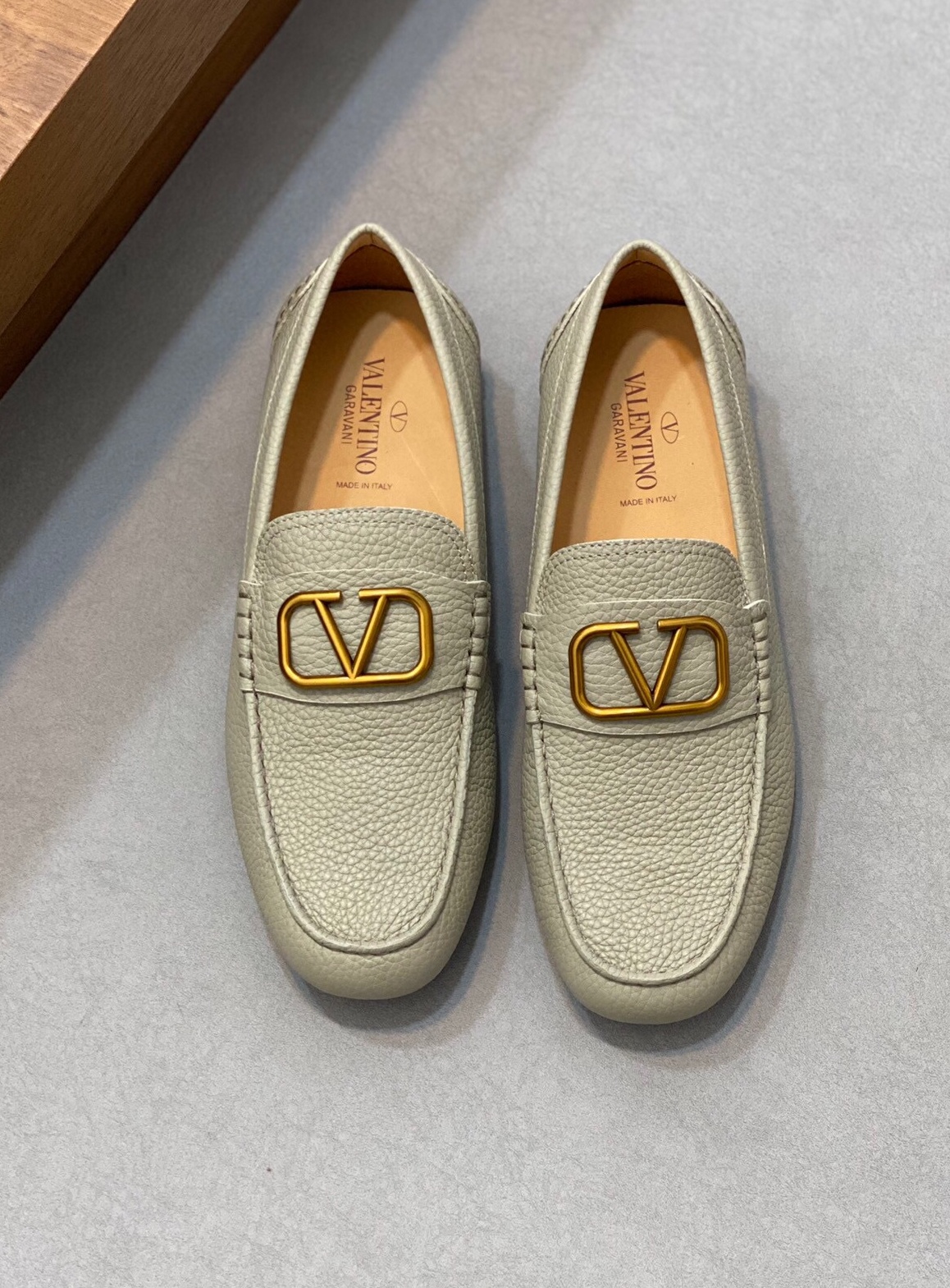 발렌티노 2024 남성용 로퍼 VT188 SH-E