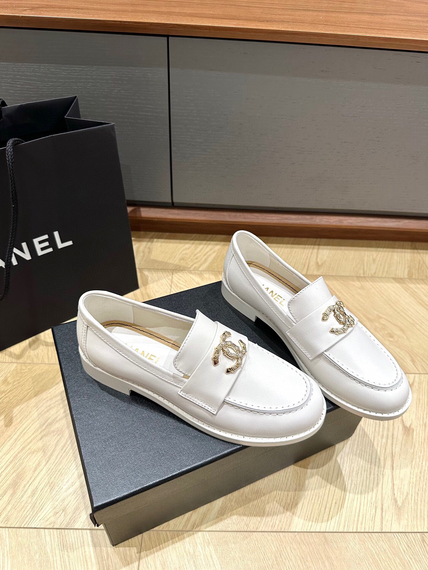 샤넬 2024 여성용 로퍼 WA3289 OS