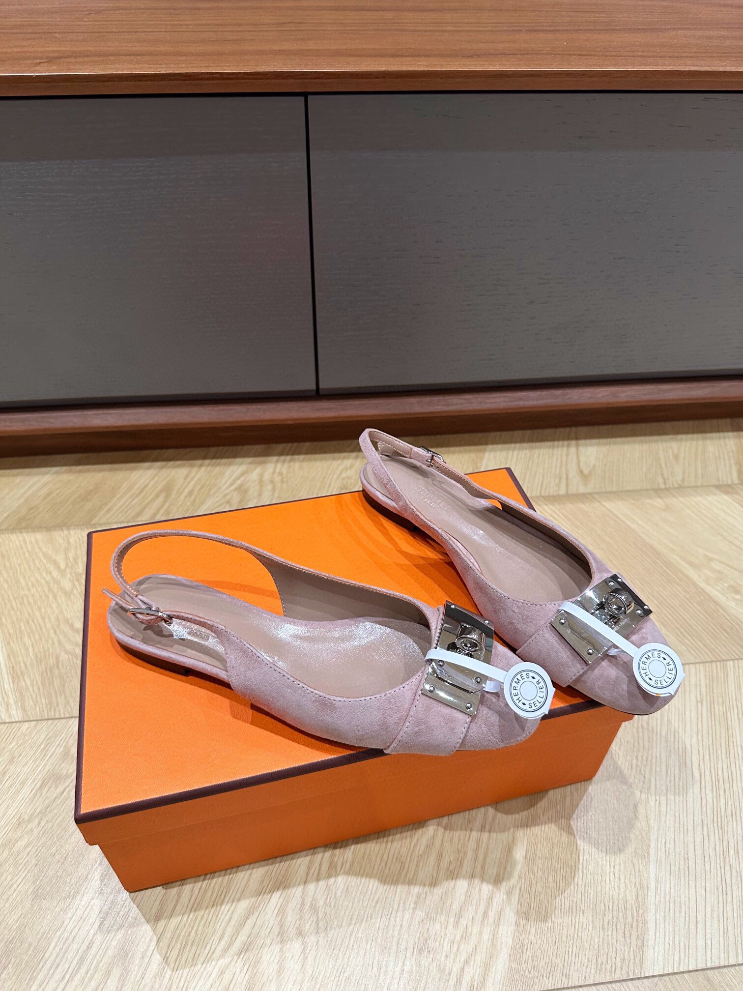 에르메스 2024 여성용 슬링백 펌프스 WA3291 OS