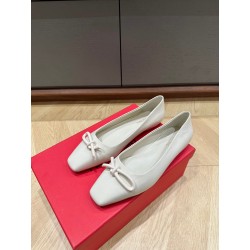 페레가모 2024 여성용 발레리나 슈즈WA3297 OS