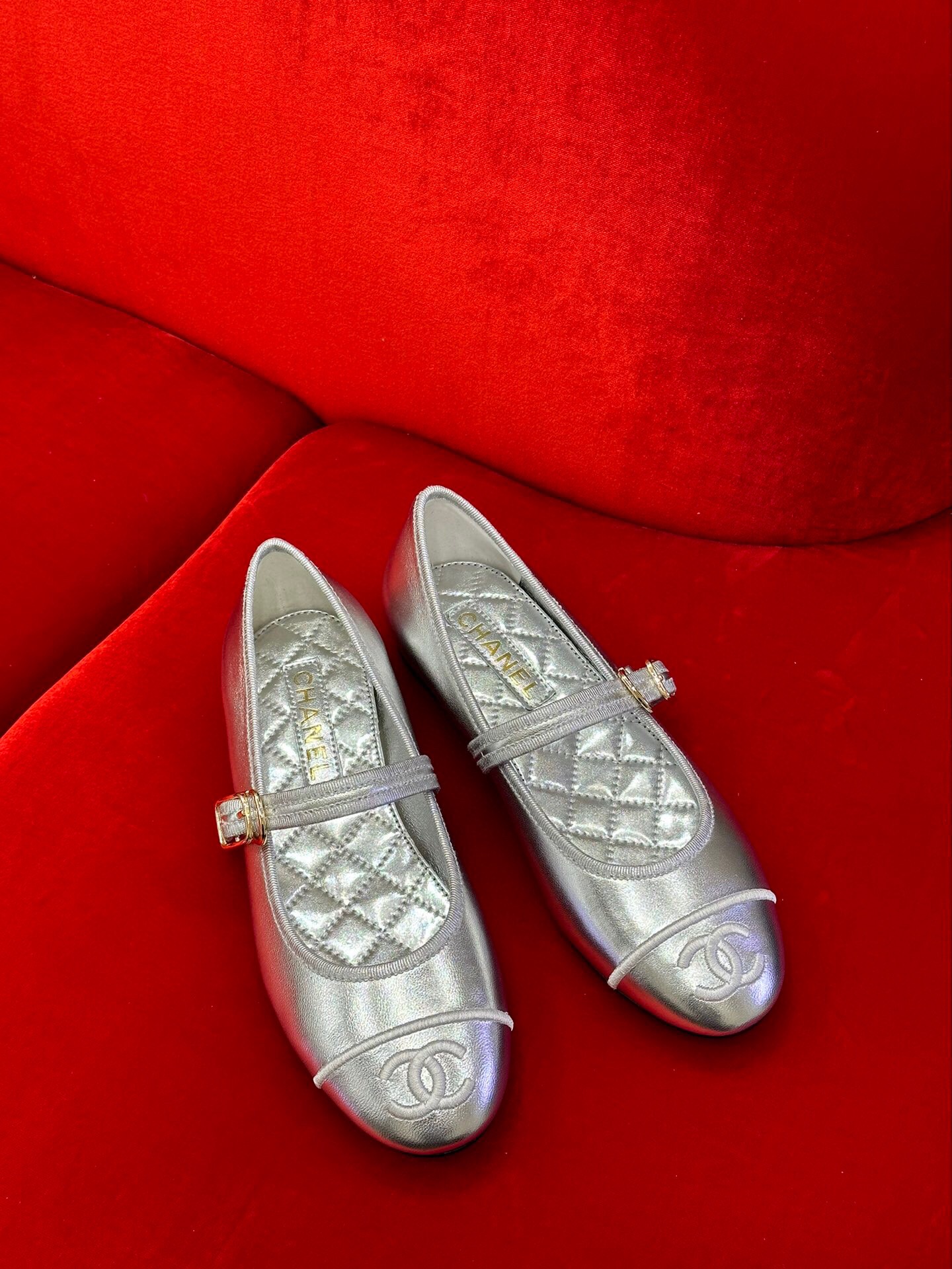 샤넬 2024 여성용 발레리나 슈즈WA3299 OS