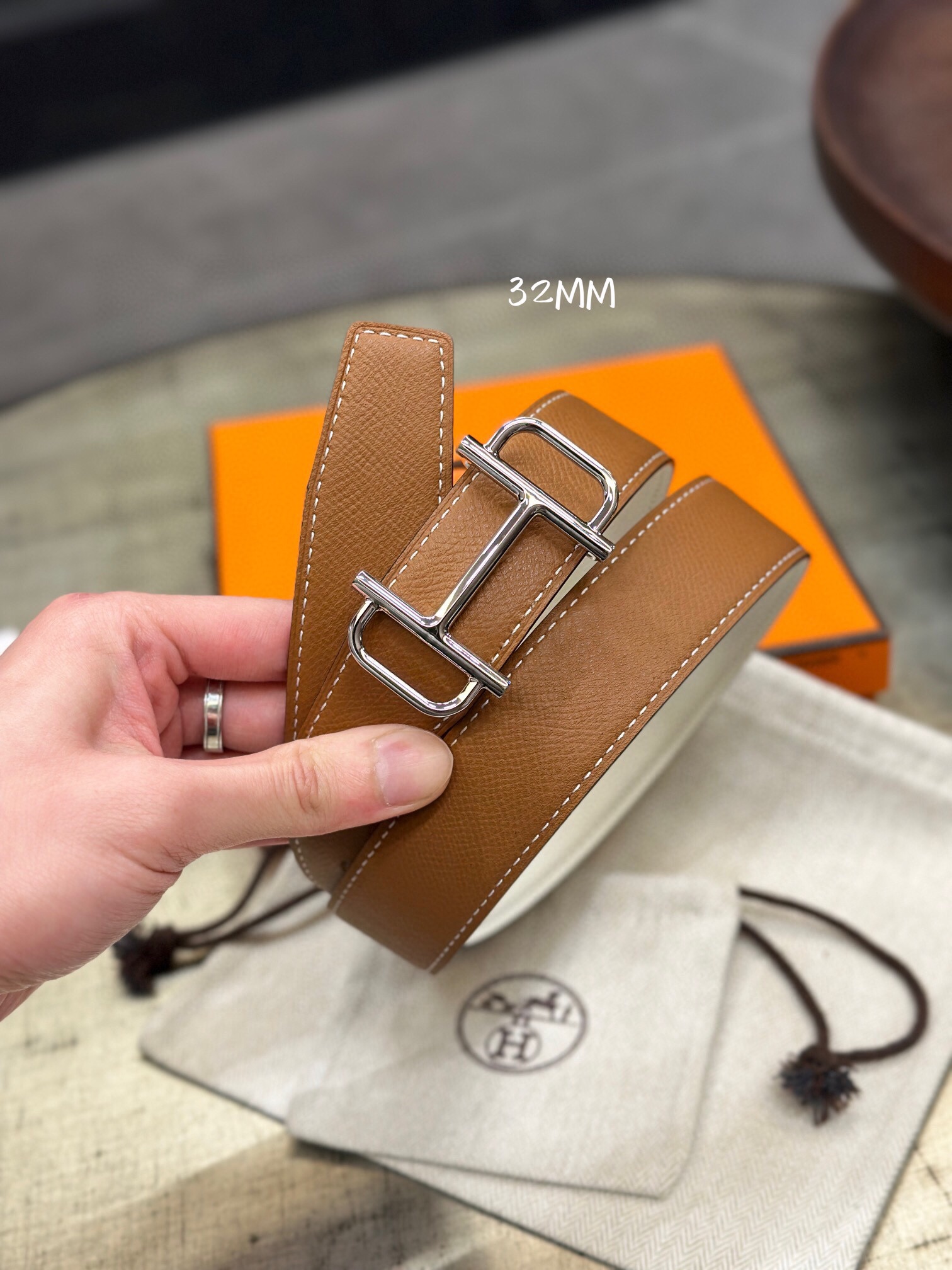 에르메스 2024 남성용 양면벨트 HM083 GD