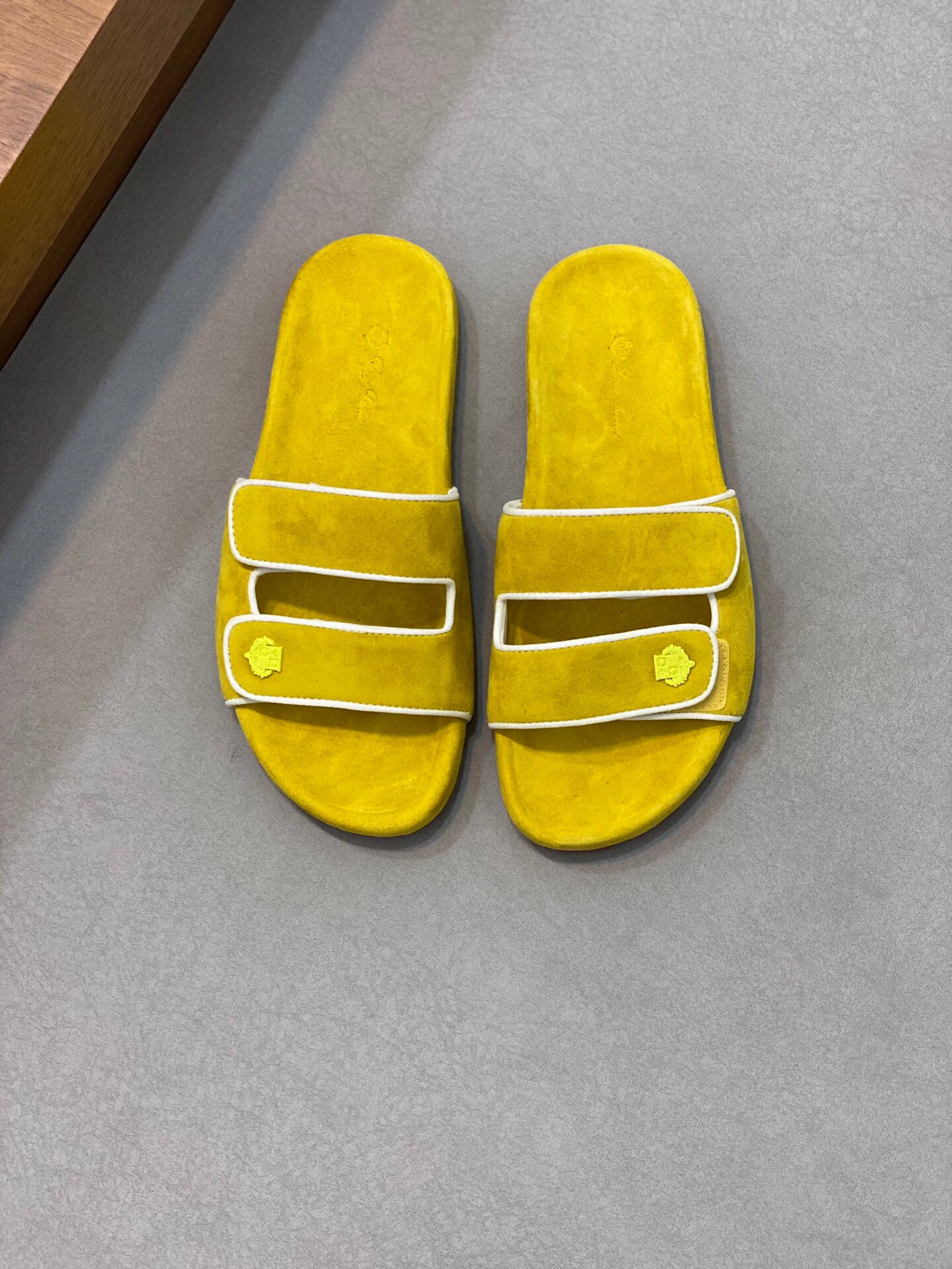 로로피아나  2024 남성용 슬리퍼 LP009 SH-E