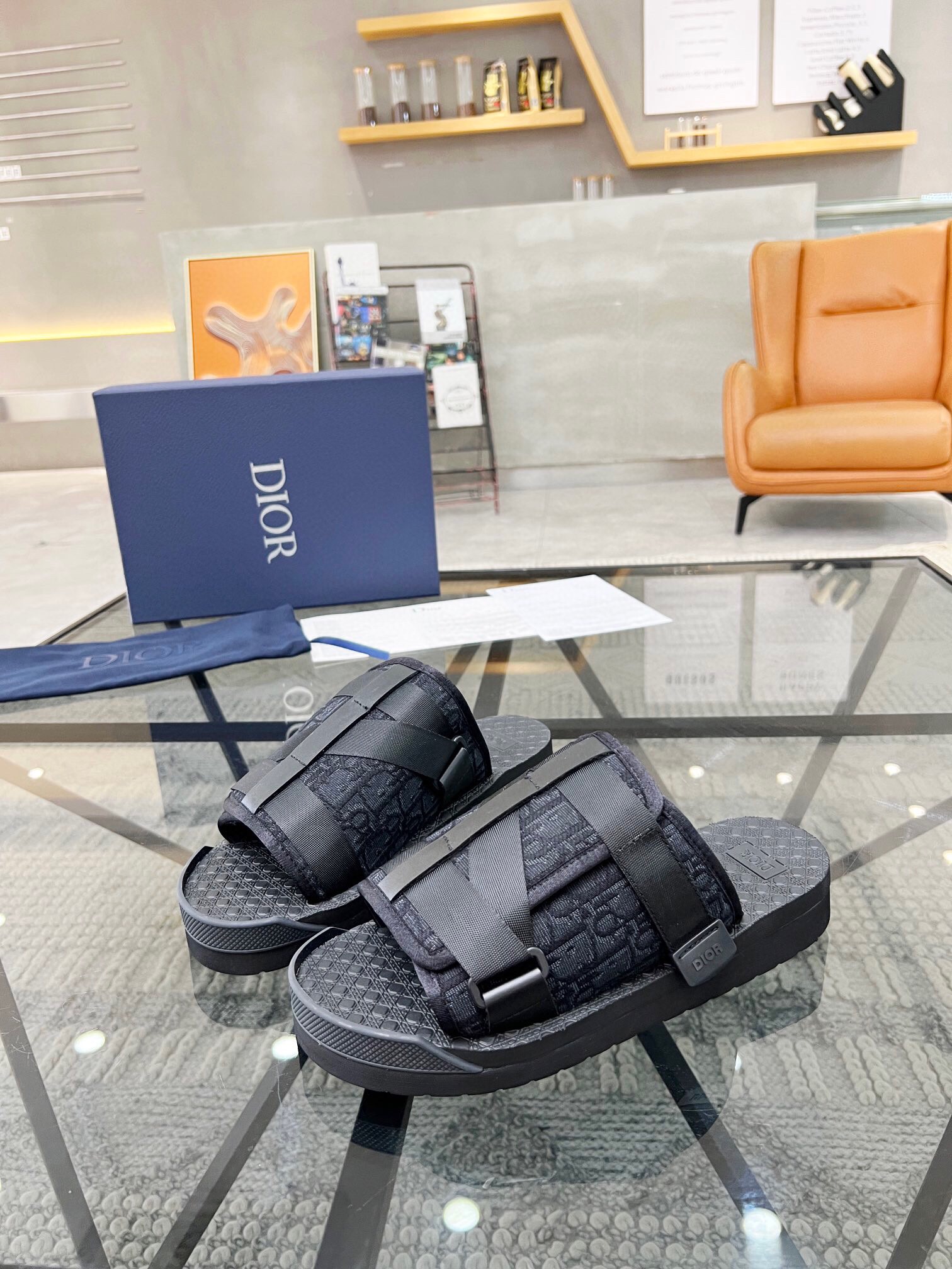 크리스챤 디올 2024 남성용 슬리퍼 CD214 SH-E