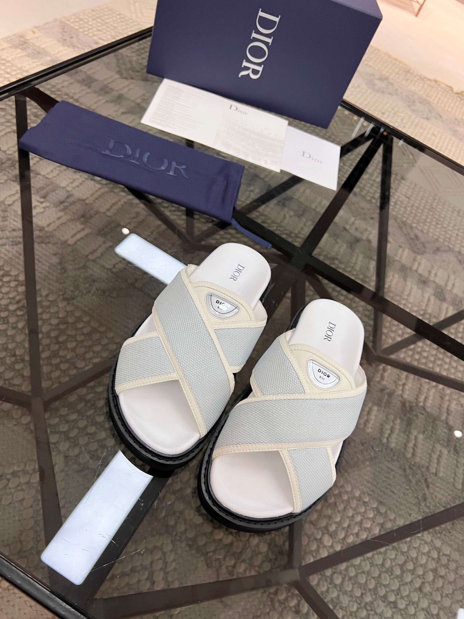 크리스챤 디올 2024 남성용 슬리퍼 CD229 SH-E