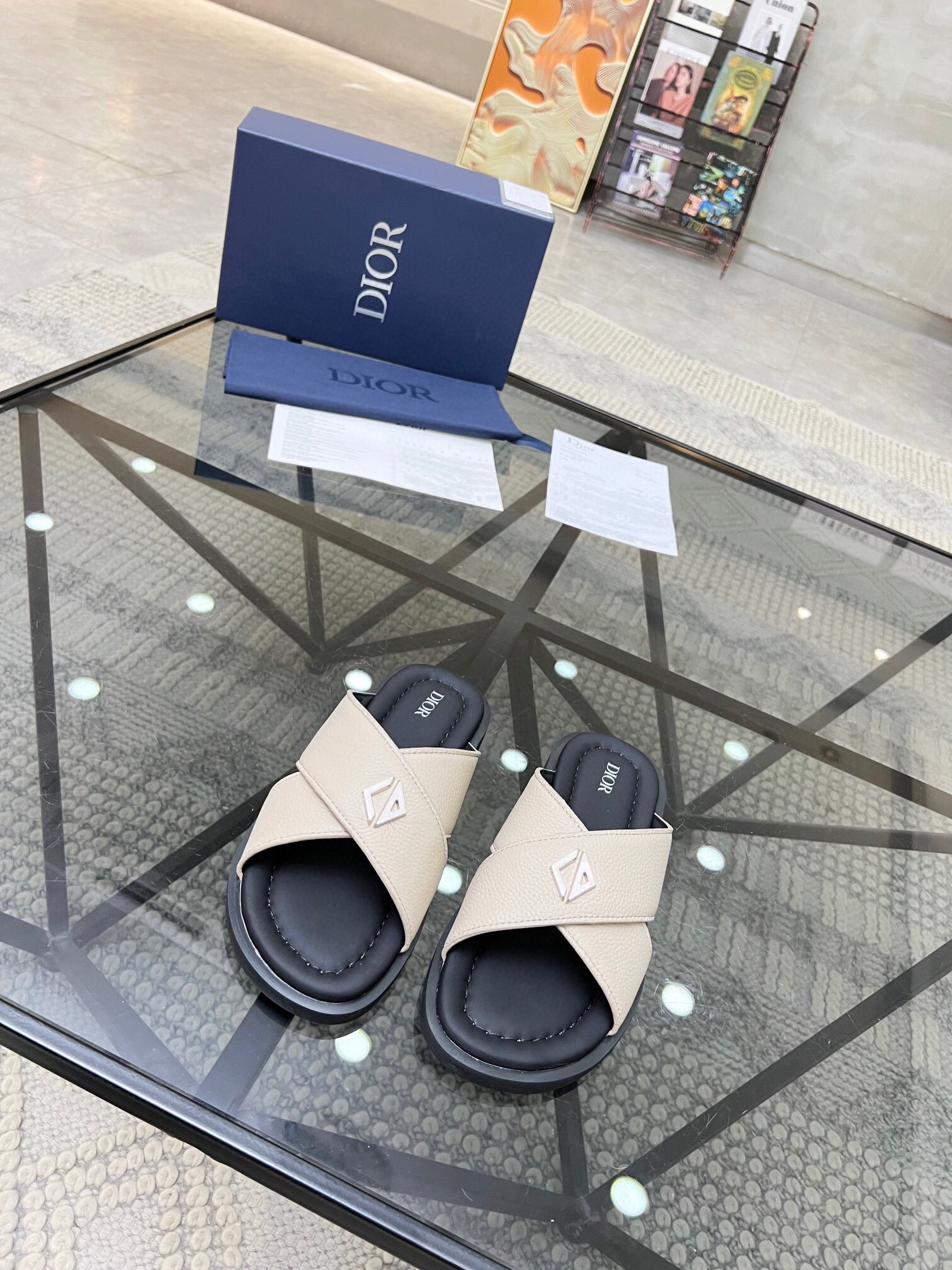 크리스챤 디올 2024 남성용 슬리퍼 CD236 SH-E