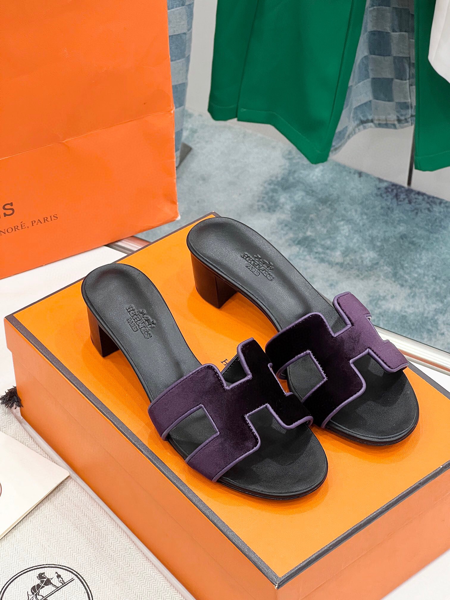 에르메스 2024 여성용  슬리퍼 WA3667 DN