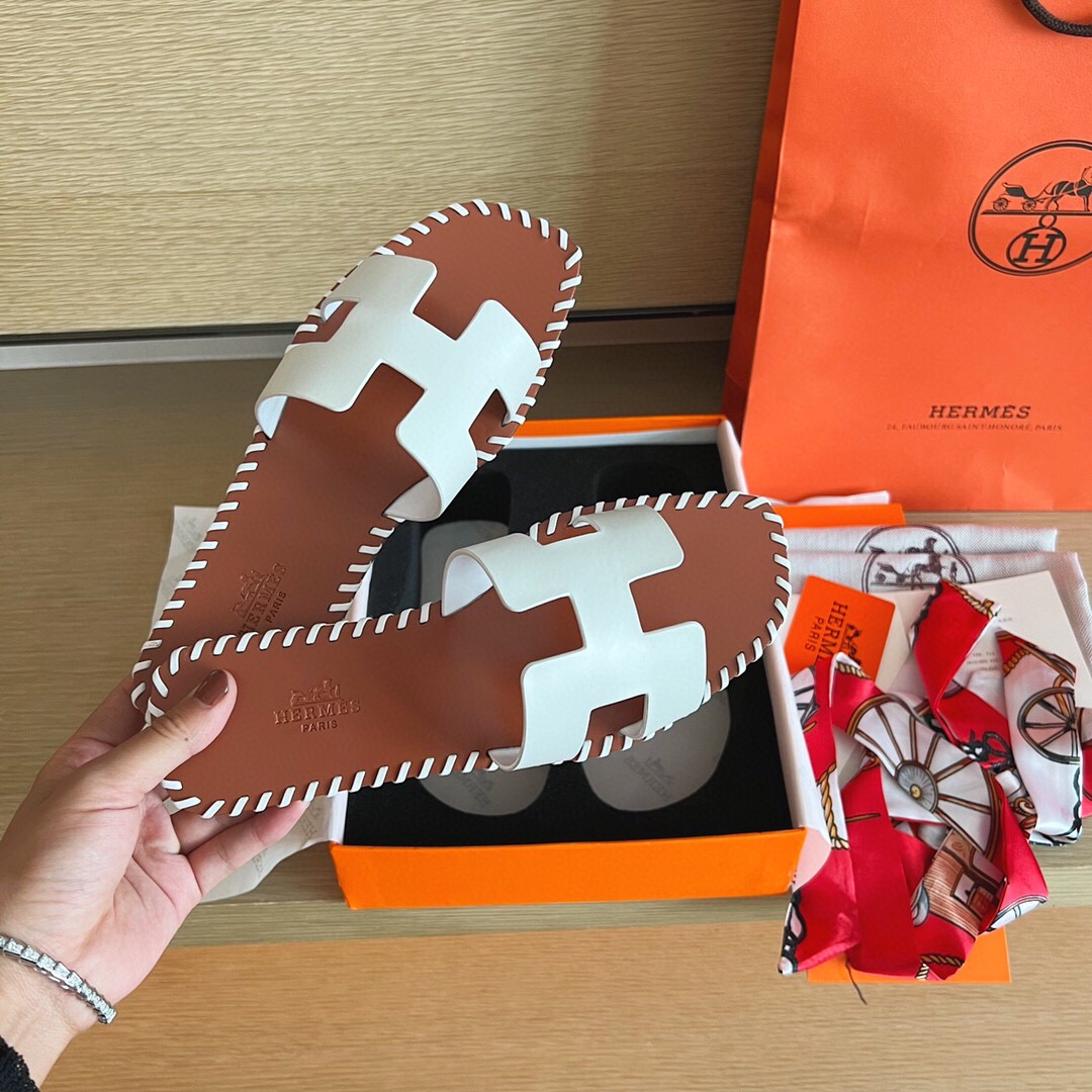 에르메스 2024 여성용  슬리퍼 WA3679 DN