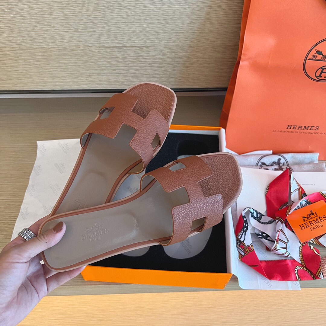 에르메스 2024 여성용  슬리퍼 WA3719 DN