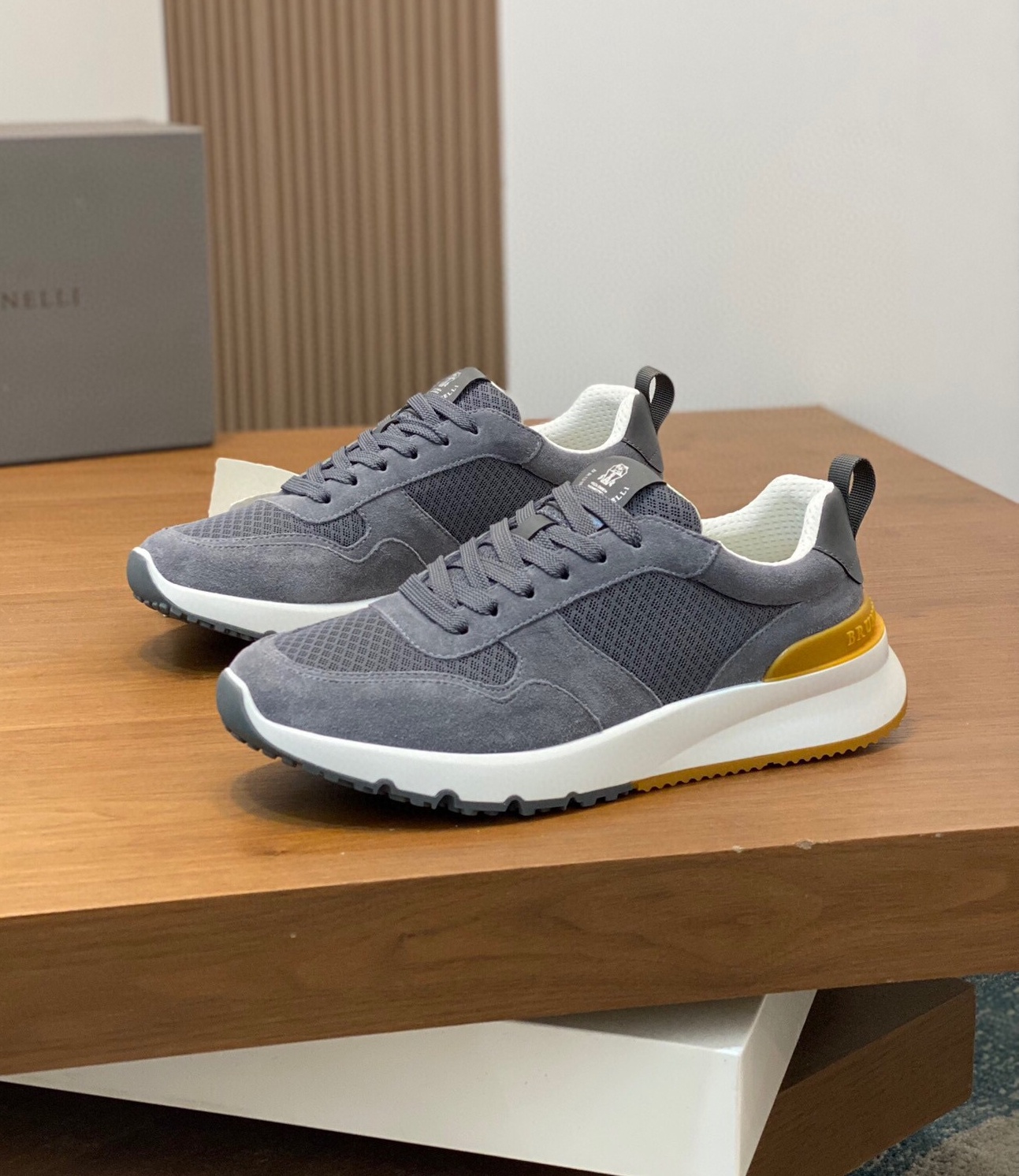 브루넬로 쿠치넬리 2024 남성용 스니커즈 BC032 SH-E