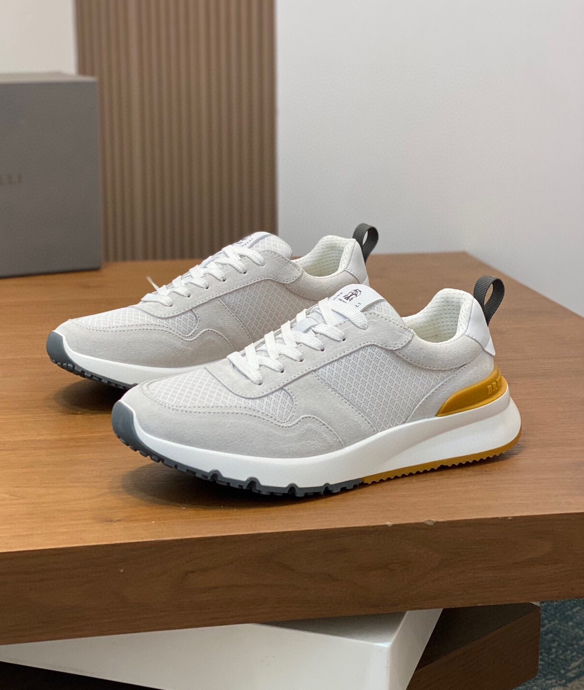 브루넬로 쿠치넬리 2024 남성용 스니커즈 BC034 SH-E