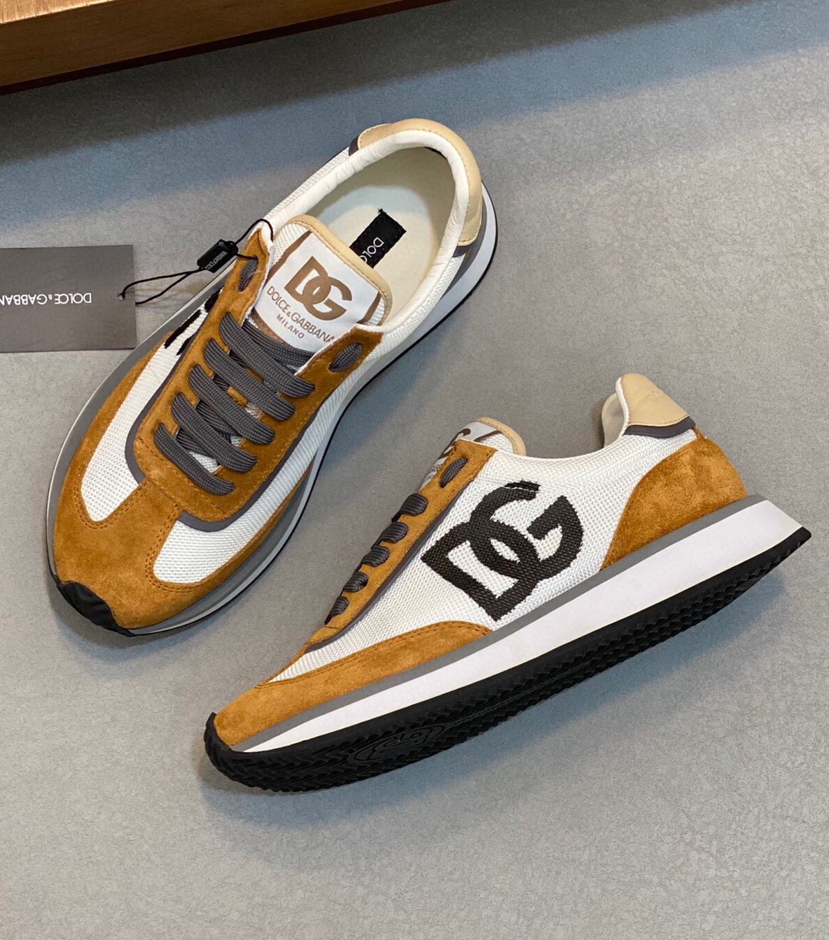 돌체앤가바나 2024 남성용 스니커즈 DG059 SH-E