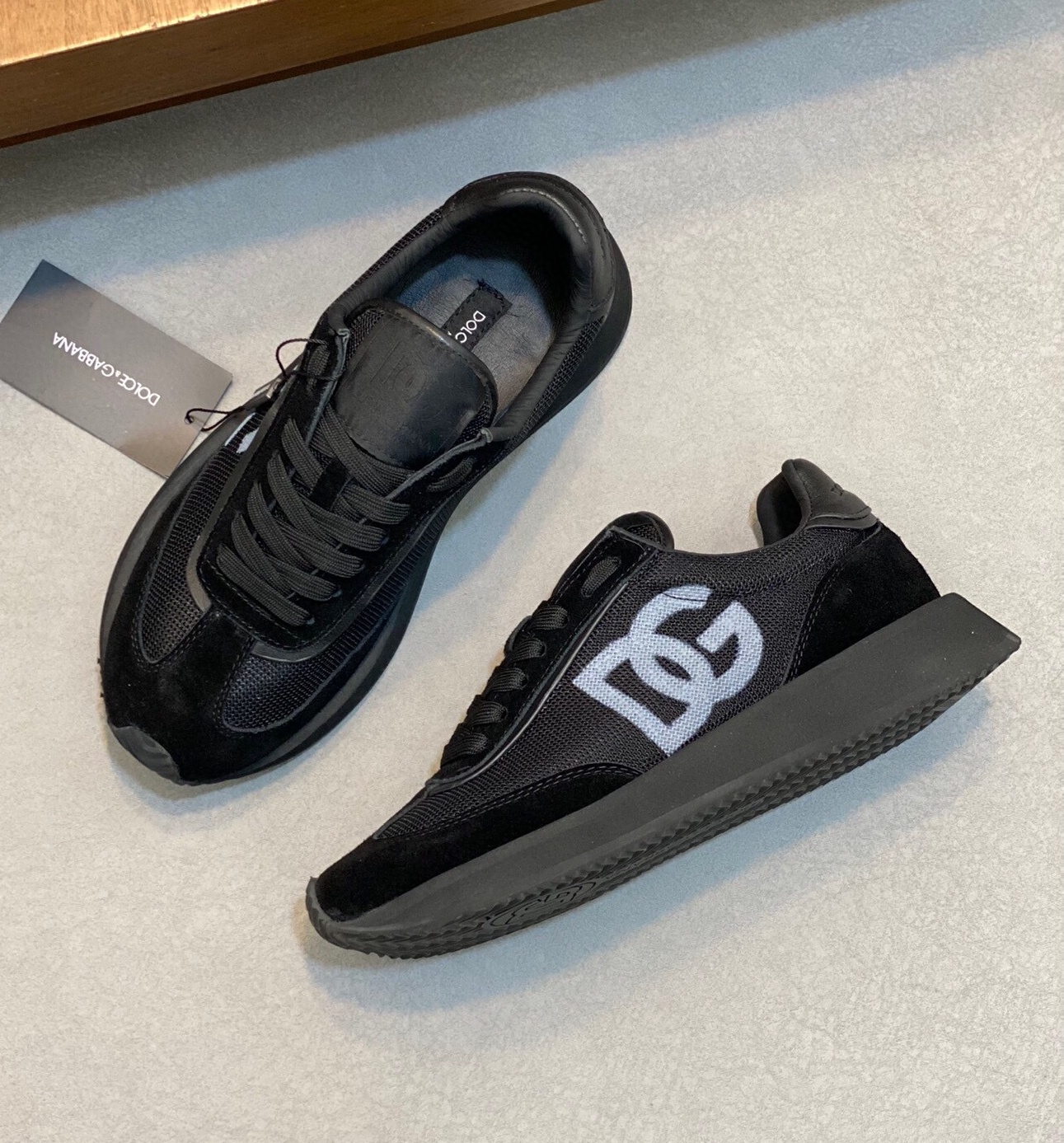 돌체앤가바나 2024 남성용 스니커즈 DG062 SH-E