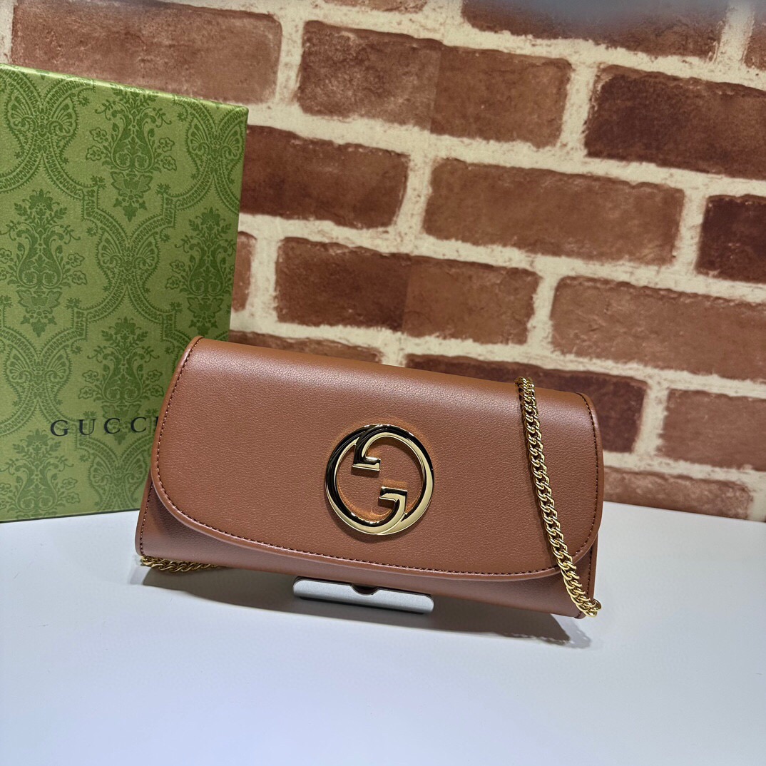 구찌 여성 체인 크로스백 브라운 725215