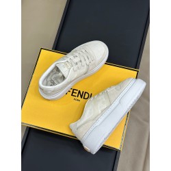 샤넬 2024 여성용 스니커즈 WA4018 DN