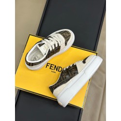 샤넬 2024 여성용 스니커즈 WA4019 DN